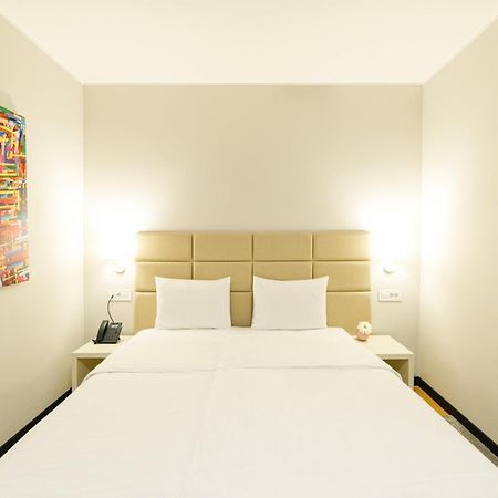 Lanterna Rooms City Center Новий Сад Екстер'єр фото
